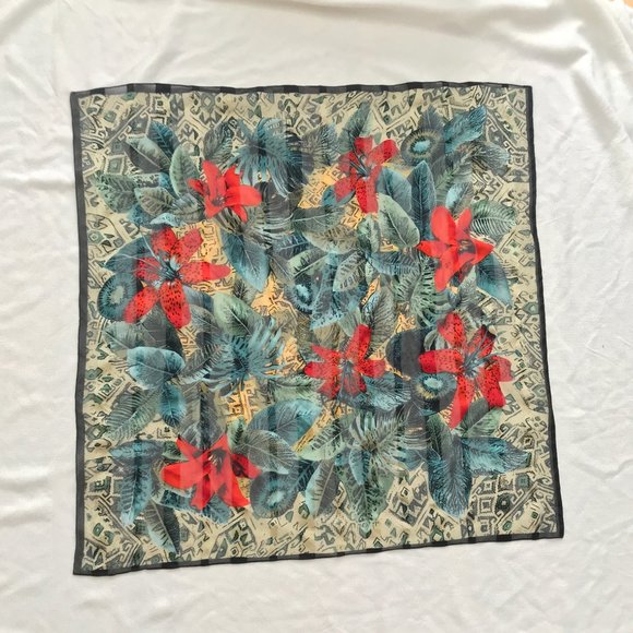 Tropical print premium vintage silk scarf - Picture 2 of 4